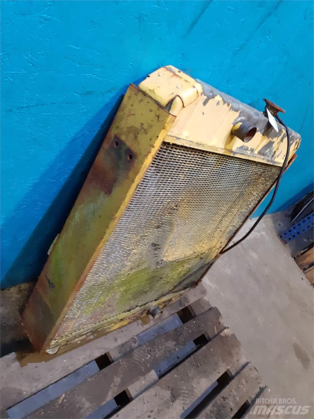 New Holland 8055 Radiatoren