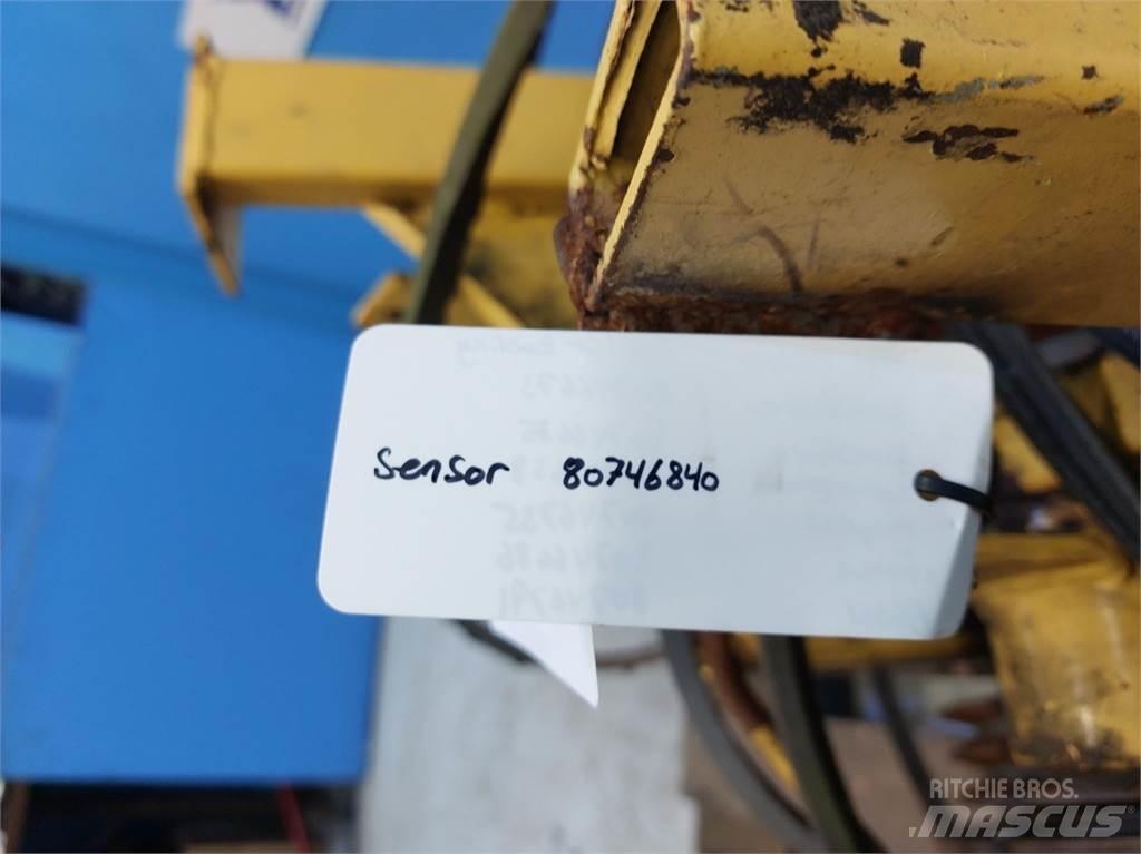New Holland 8060 Accessoires voor maaidorsmachines