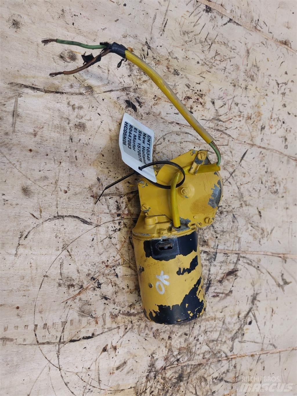 New Holland 8070 Electronics
