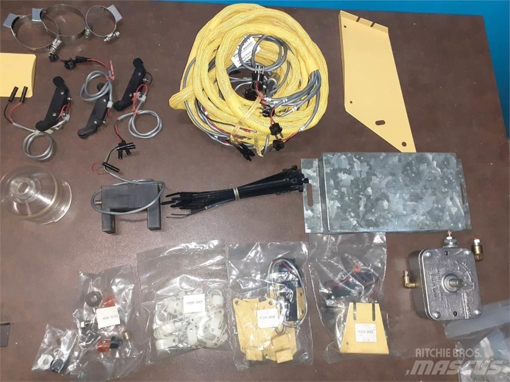 New Holland 8080 Electronics