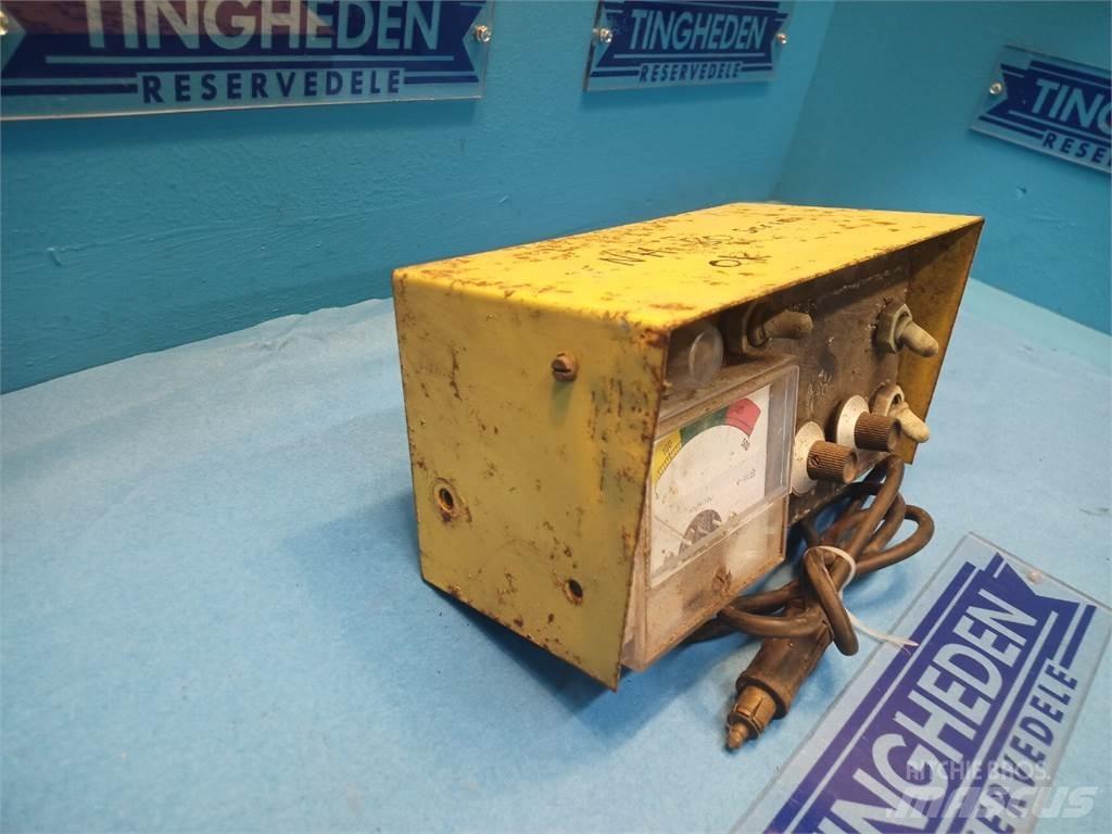 New Holland 8080 Electronics