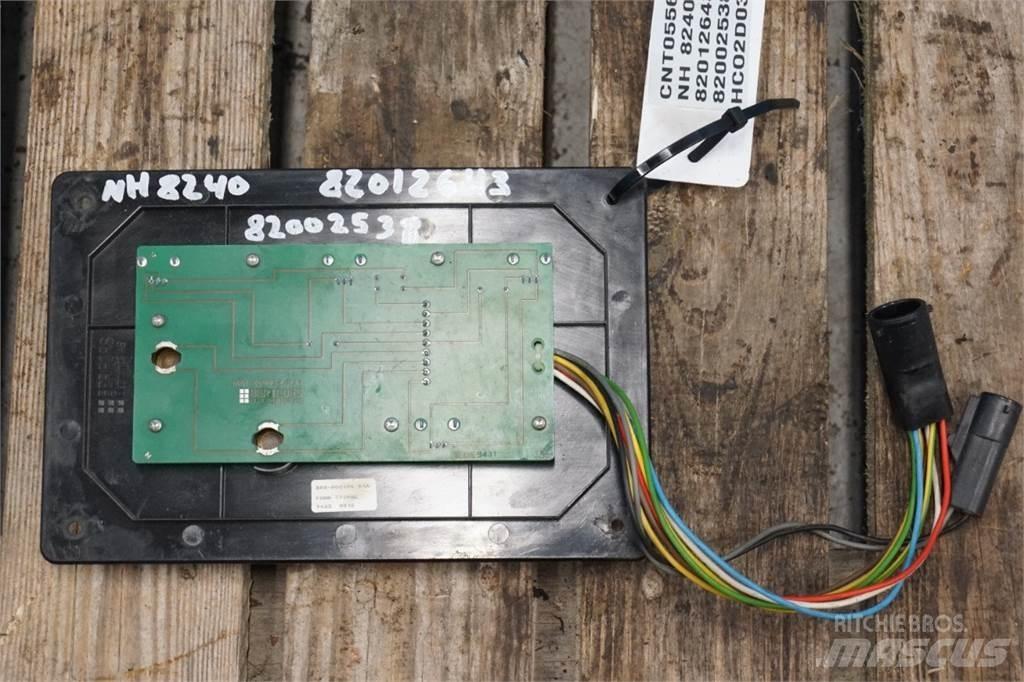 New Holland 8240 Electronics