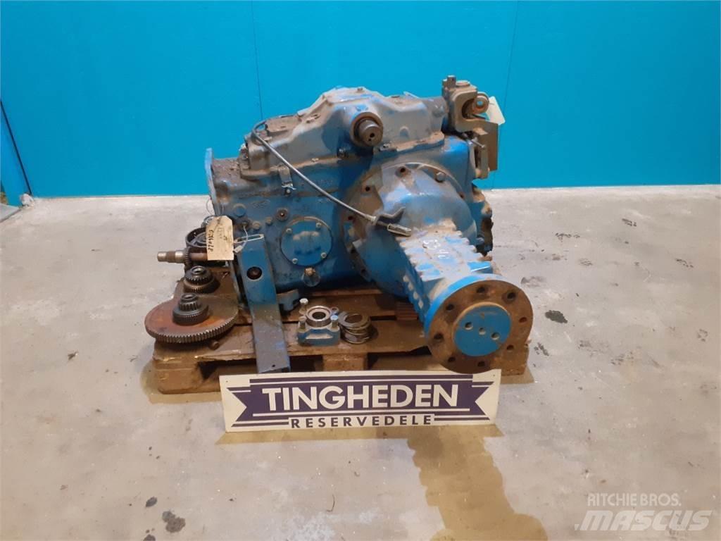 New Holland 8340 Transmissie