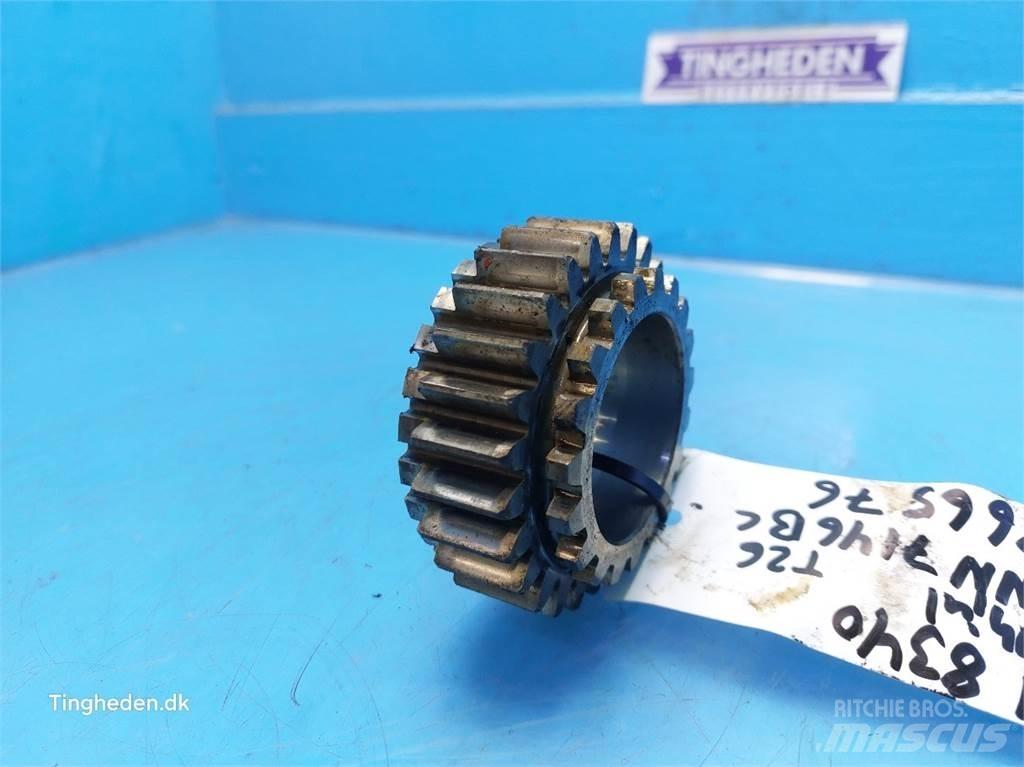 New Holland 8340 Transmissie