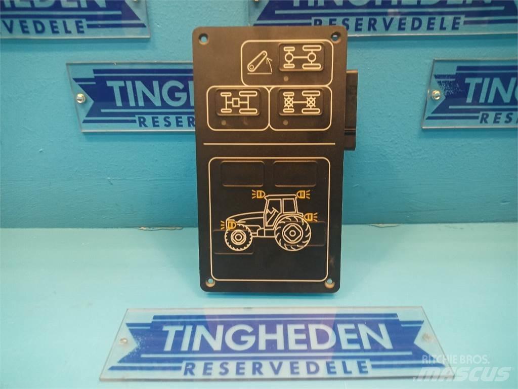 New Holland 8360 Electronics
