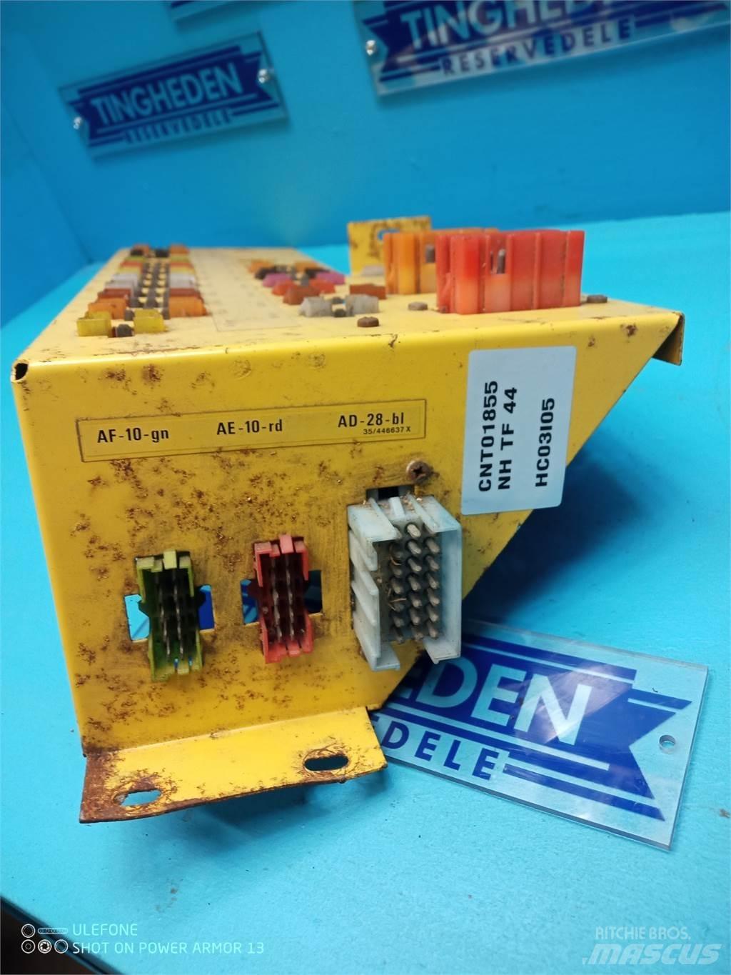 New Holland TF44 Electronics