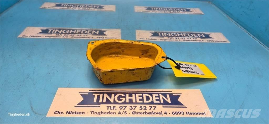New Holland TX30 Zand- en zoutstrooimachines