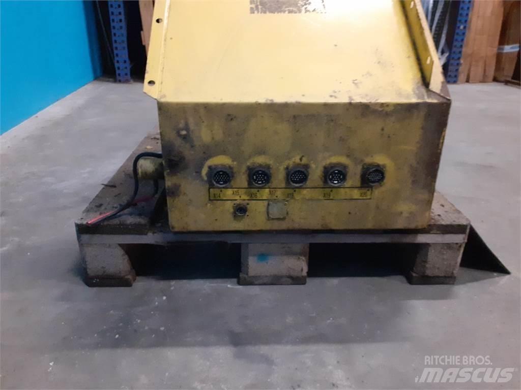New Holland TX68 Electronics