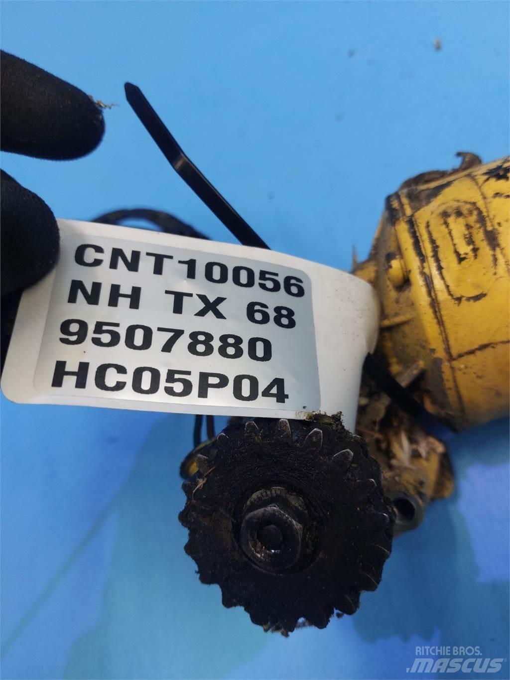 New Holland TX68 Electronics