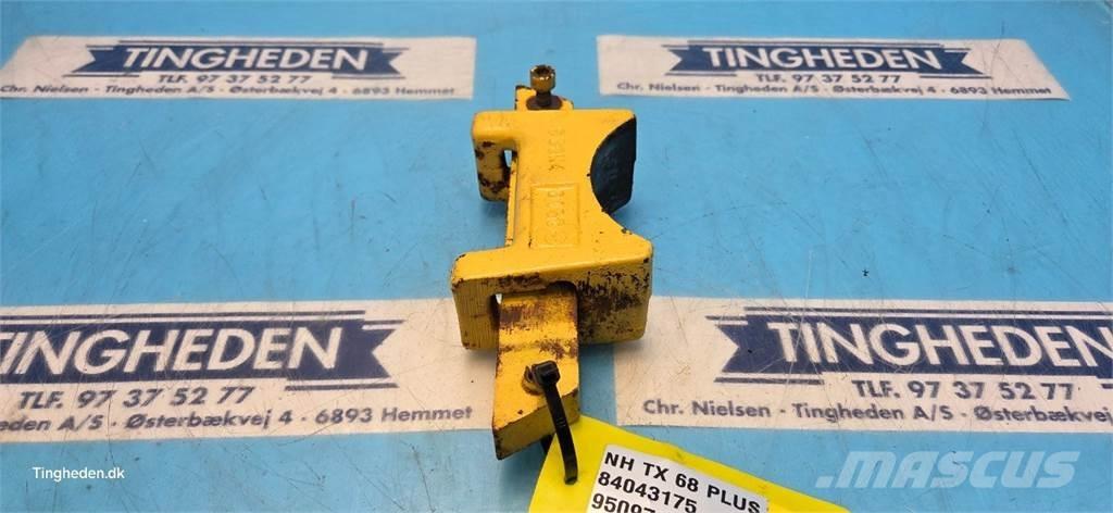 New Holland TX68 Zand- en zoutstrooimachines