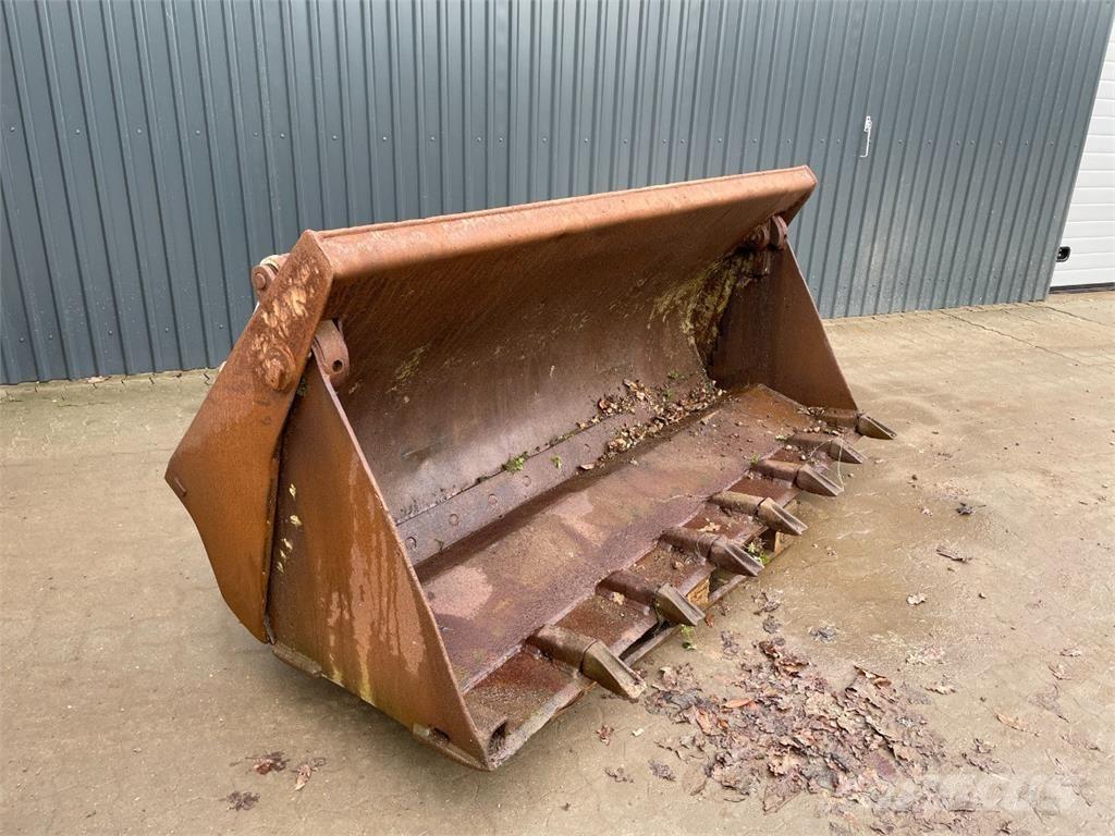  Skovl Bakken