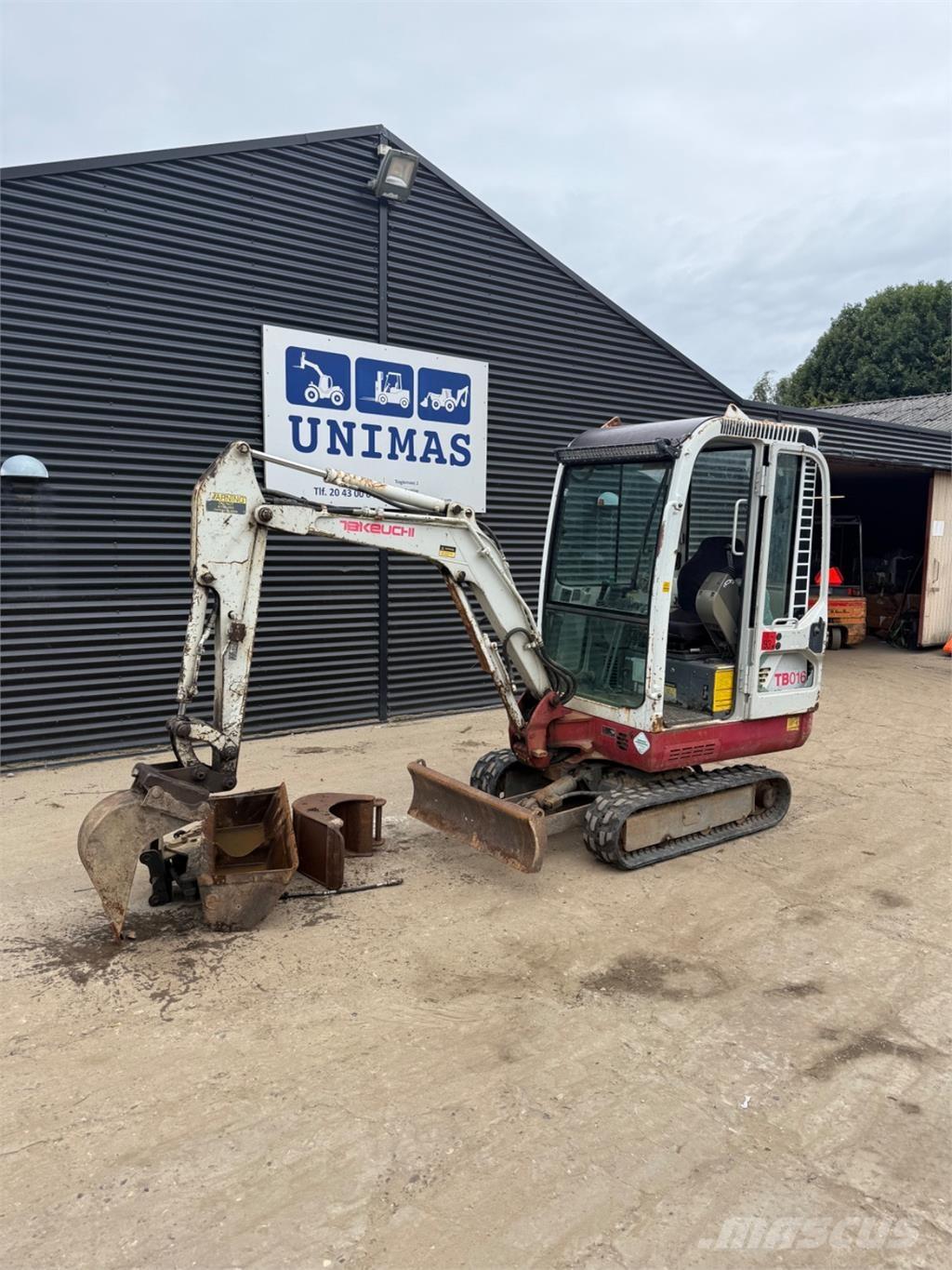 Takeuchi TB016 Minigraafmachines < 7t