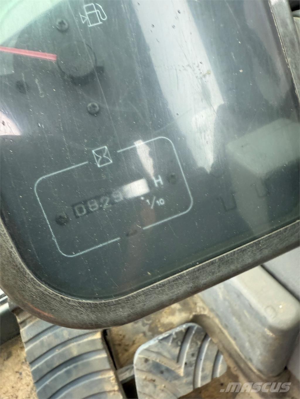 Volvo EC210 Rupsgraafmachines