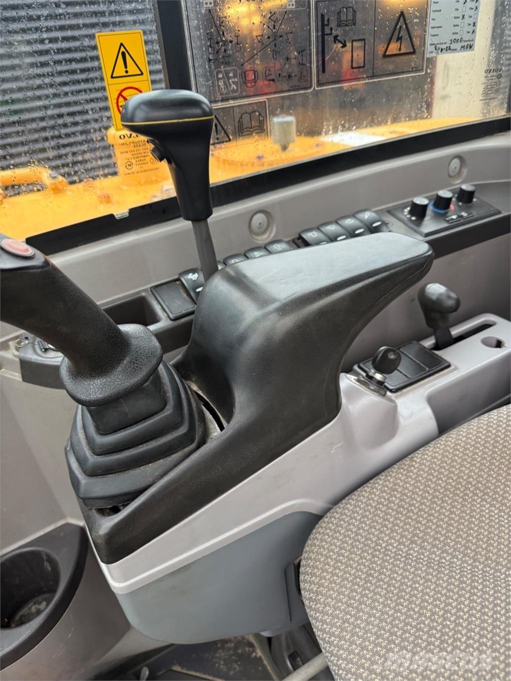 Volvo EC55C Minigraafmachines < 7t