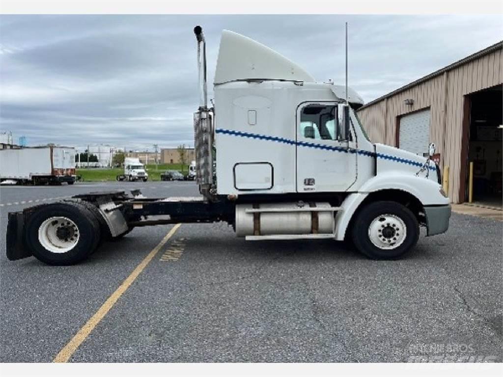 Freightliner CL112G Trekkers