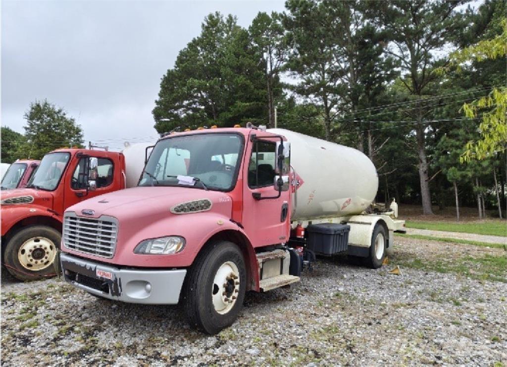Freightliner M2 Anders