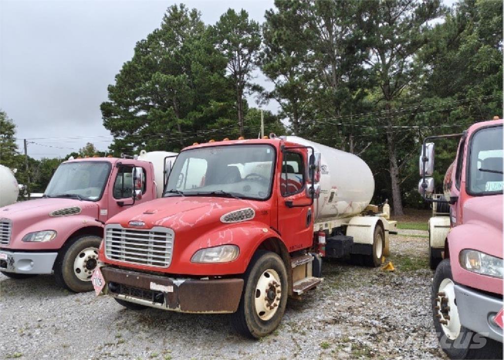 Freightliner M2 Anders