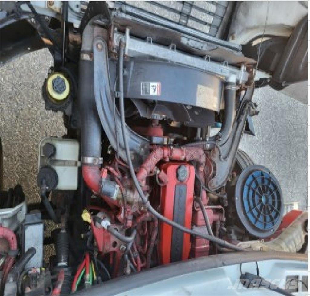 Freightliner M2 Bakwagens met gesloten opbouw