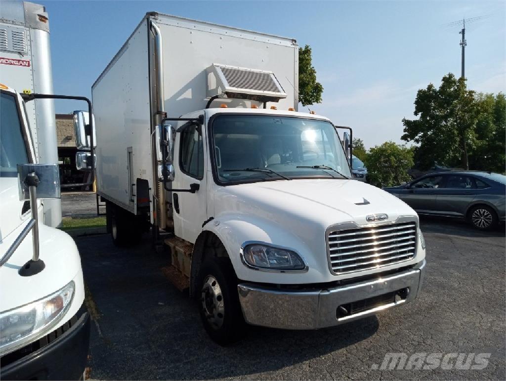 Freightliner M2-106 Bakwagens met gesloten opbouw