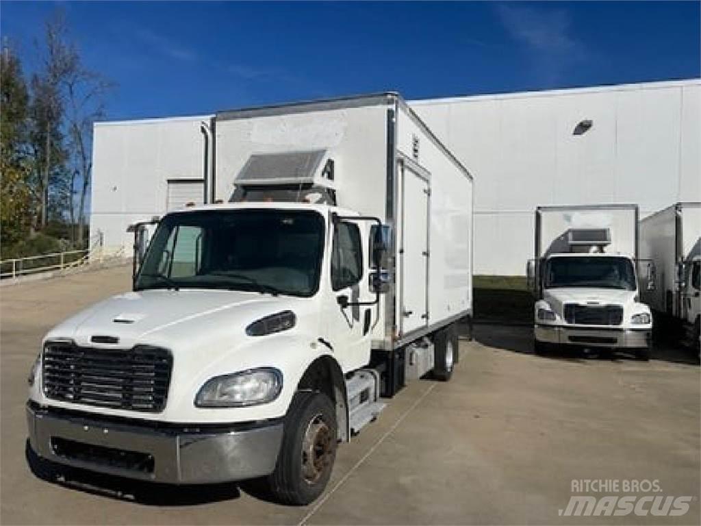 Freightliner M2-106 Bakwagens met gesloten opbouw