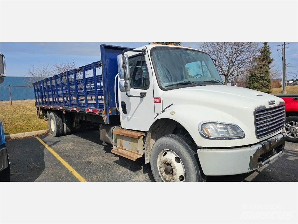 Freightliner M2 106 Platte bakwagens