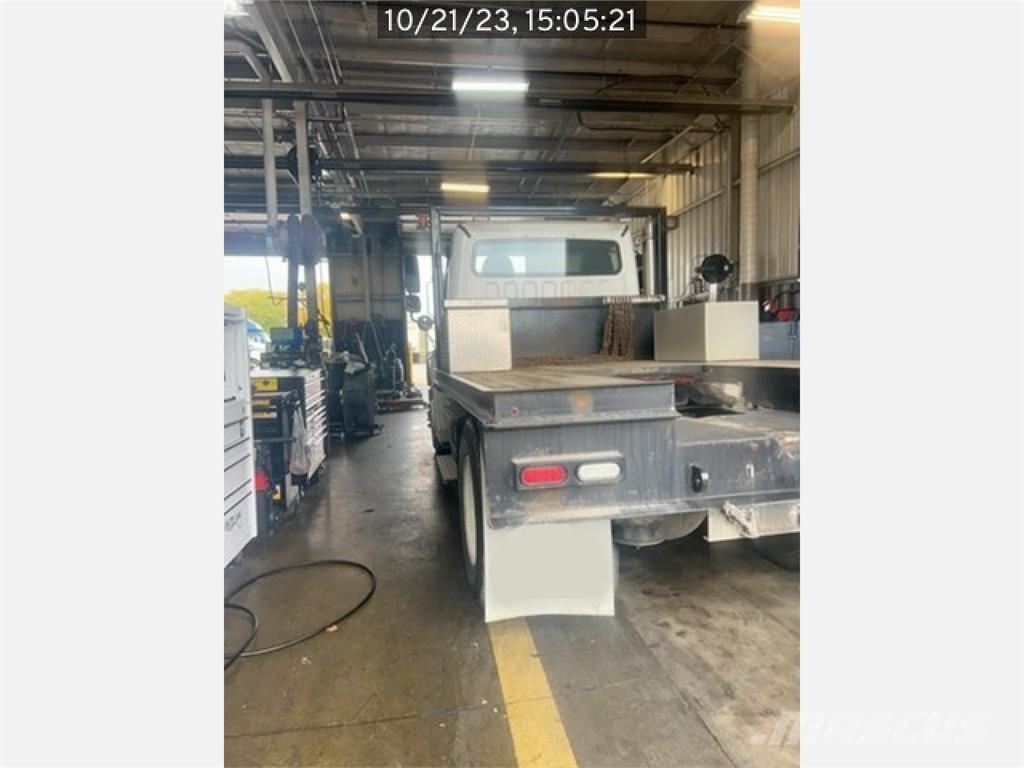 Freightliner M2 112 Onderhoud voertuigen