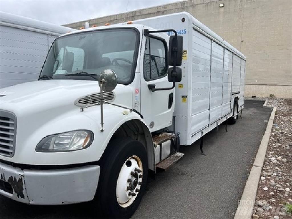 Freightliner M2106 Drankenwagen