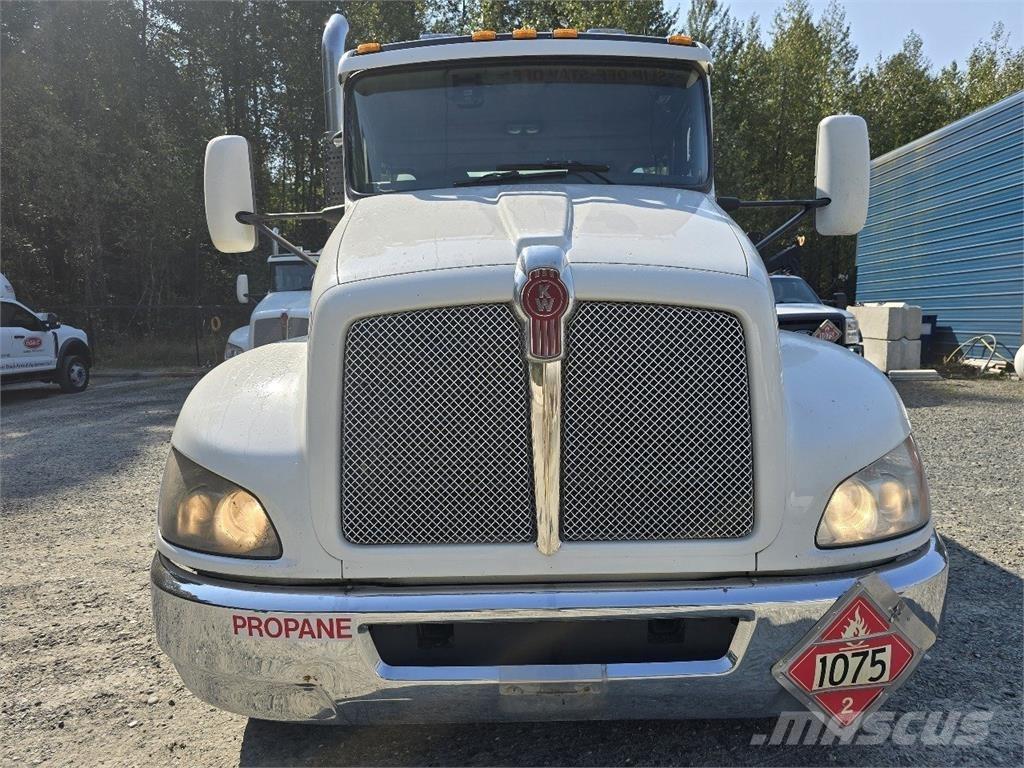 Kenworth T370 Anders