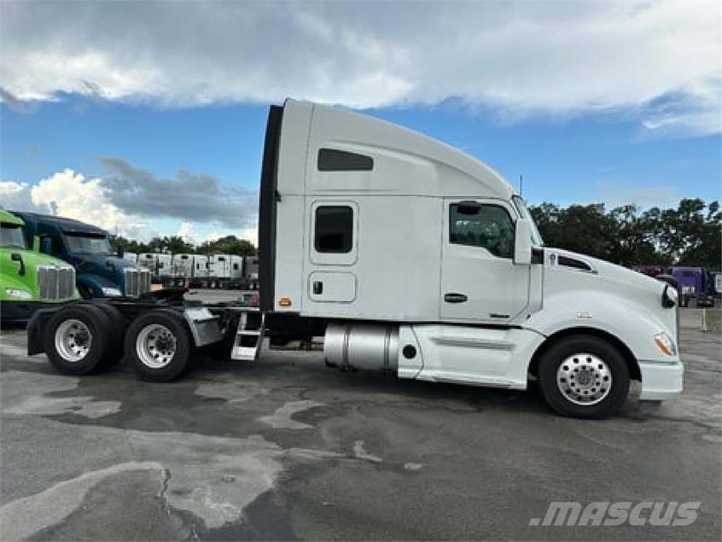 Kenworth T680 Trekkers