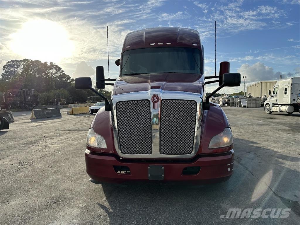 Kenworth T680 Trekkers