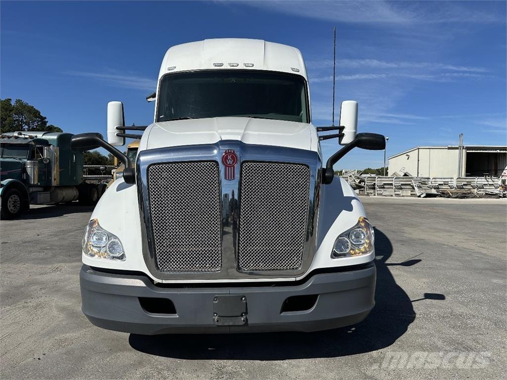 Kenworth T680 Trekkers