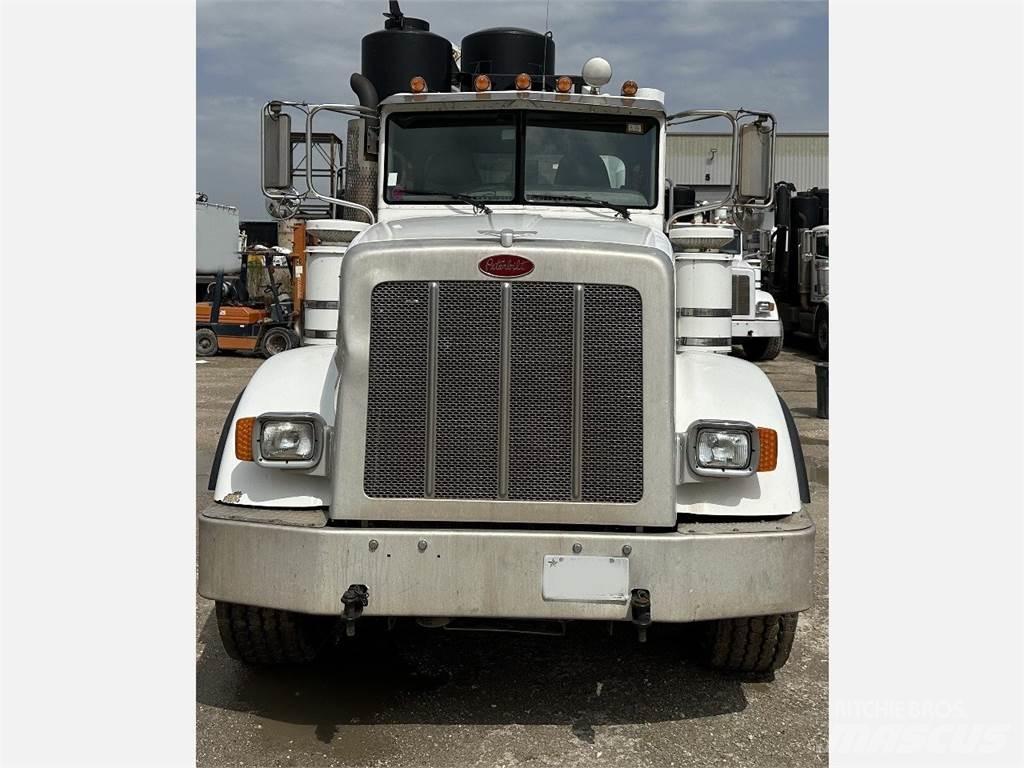 Peterbilt 367 Anders