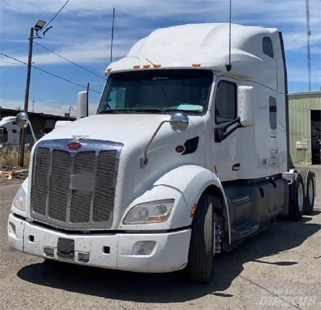 Peterbilt 579 Trekkers