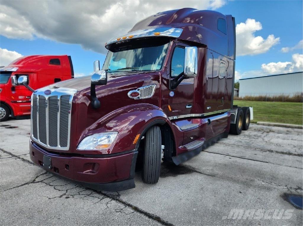 Peterbilt 579 Trekkers