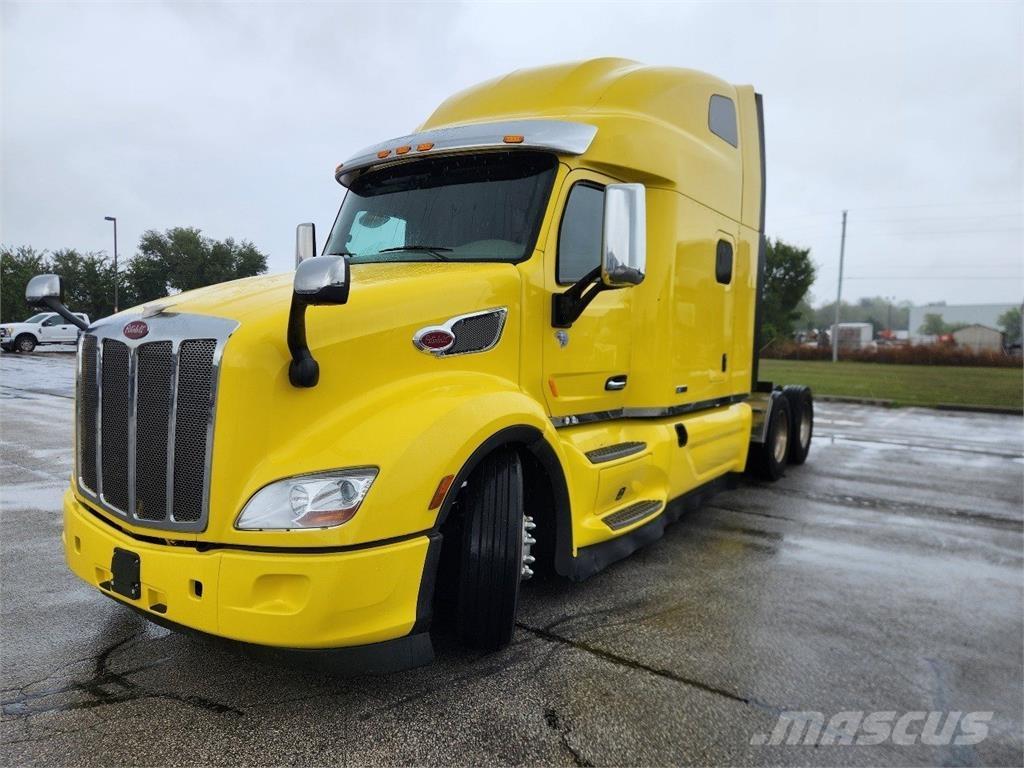 Peterbilt 579 Trekkers