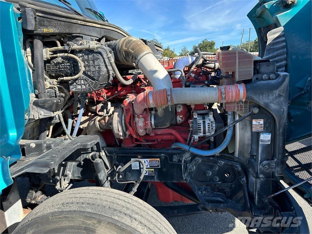 Peterbilt 579 Trekkers