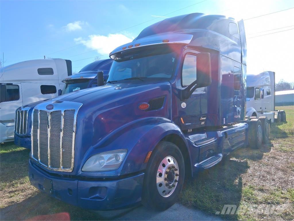 Peterbilt 579 Trekkers