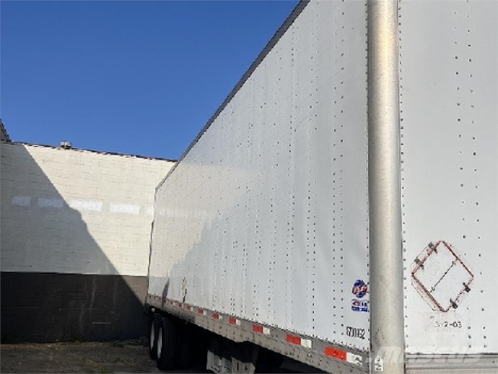 Utility VS2DX 36' Gesloten opbouw trailers