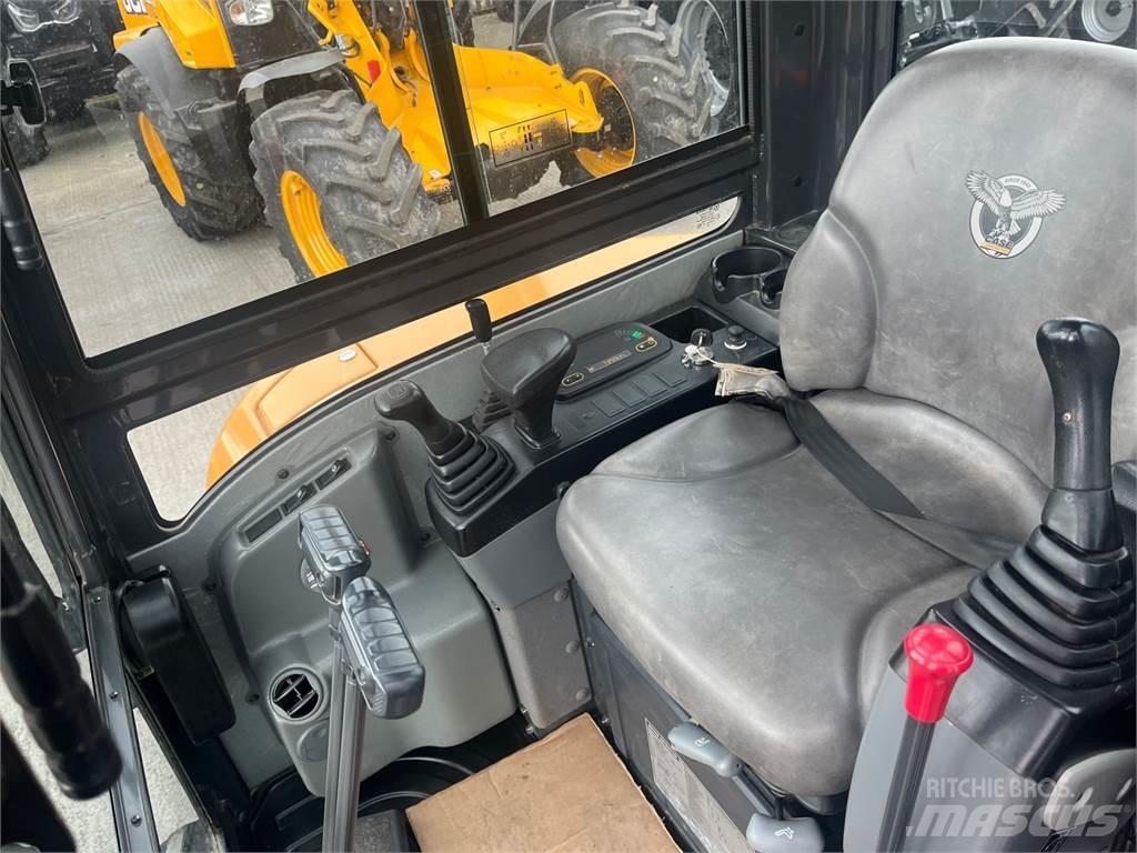CASE CE CX30C Rupsgraafmachines