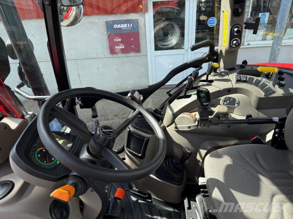 Case IH Farmall C 120 Tractoren