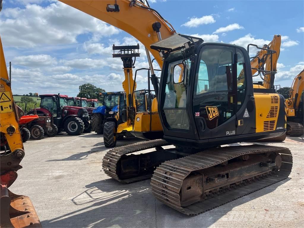 JCB JS130 LC Rupsgraafmachines