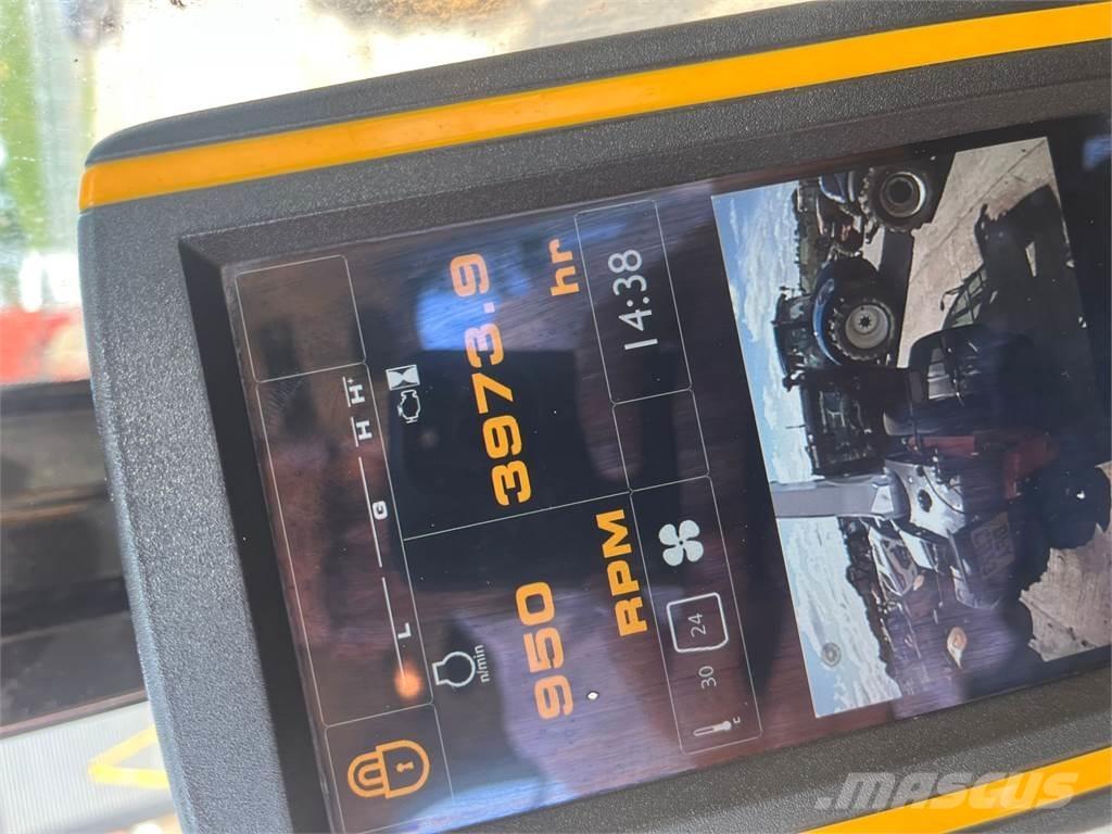 JCB JS130 LC Rupsgraafmachines