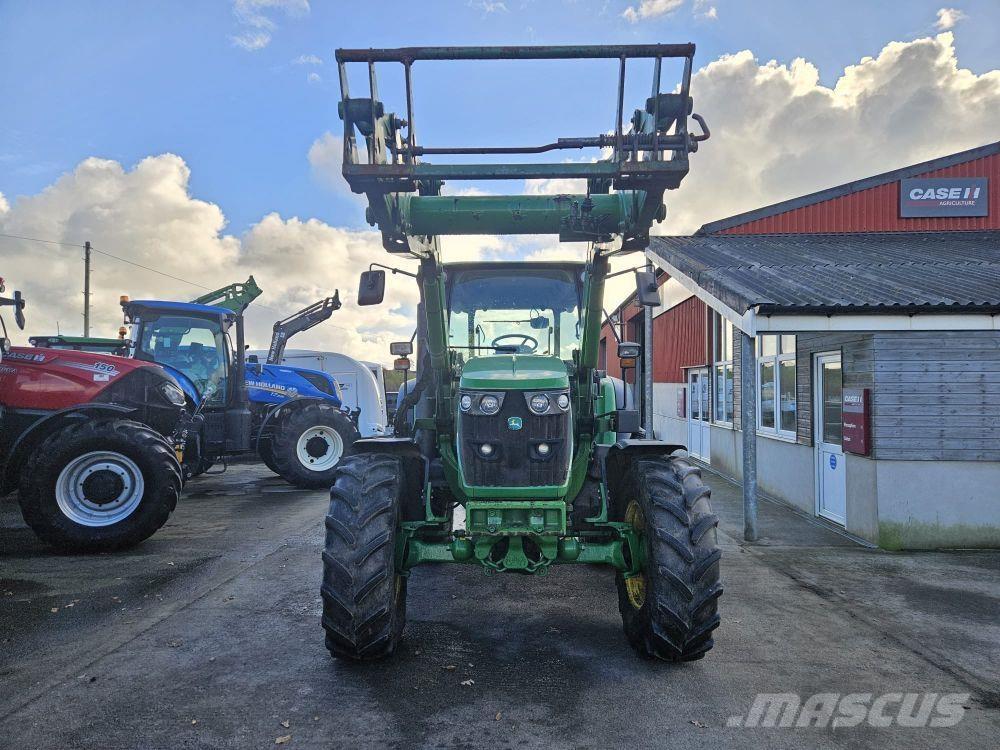 John Deere JD 6110 Tractoren