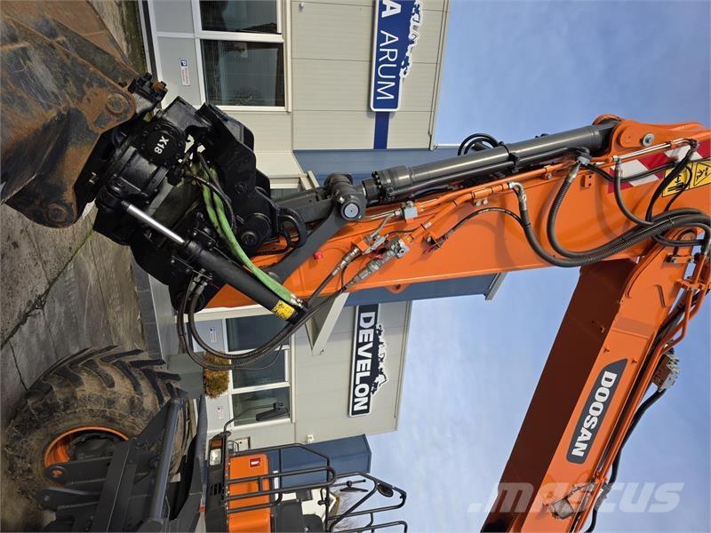 Doosan DX160W-5 Wielgraafmachines
