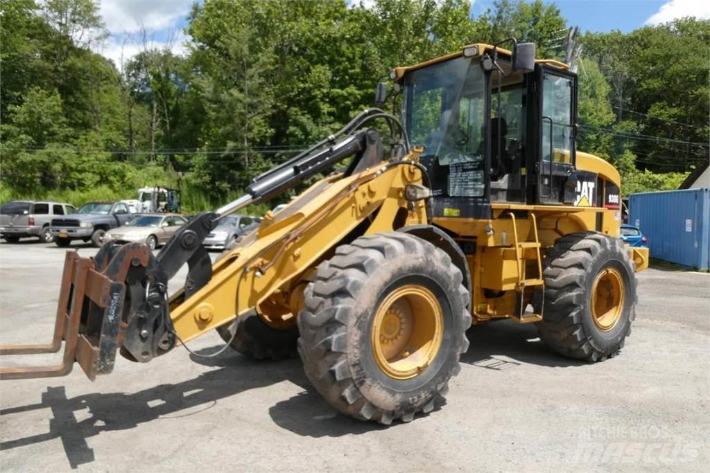 CAT 930G Wielladers