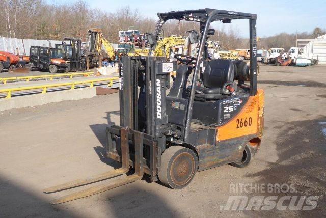 Doosan GC25P-5 Heftrucks overige