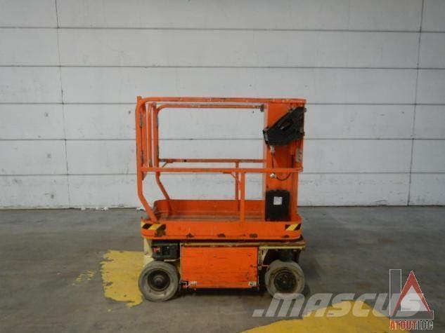 JLG 1230ES Knikarmhoogwerkers