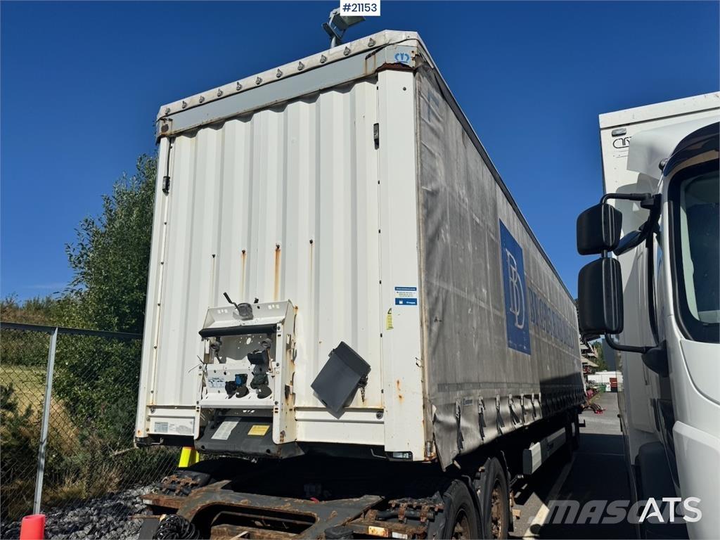 Krone Citysemi. Gesloten opleggers