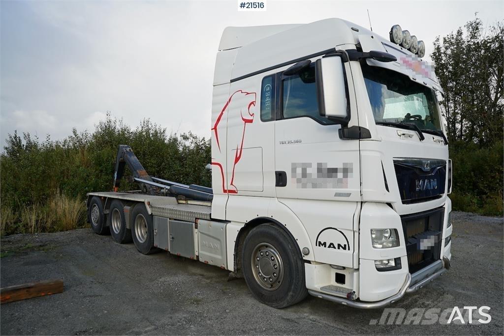 MAN TGX 35.560 Vrachtwagen met containersysteem