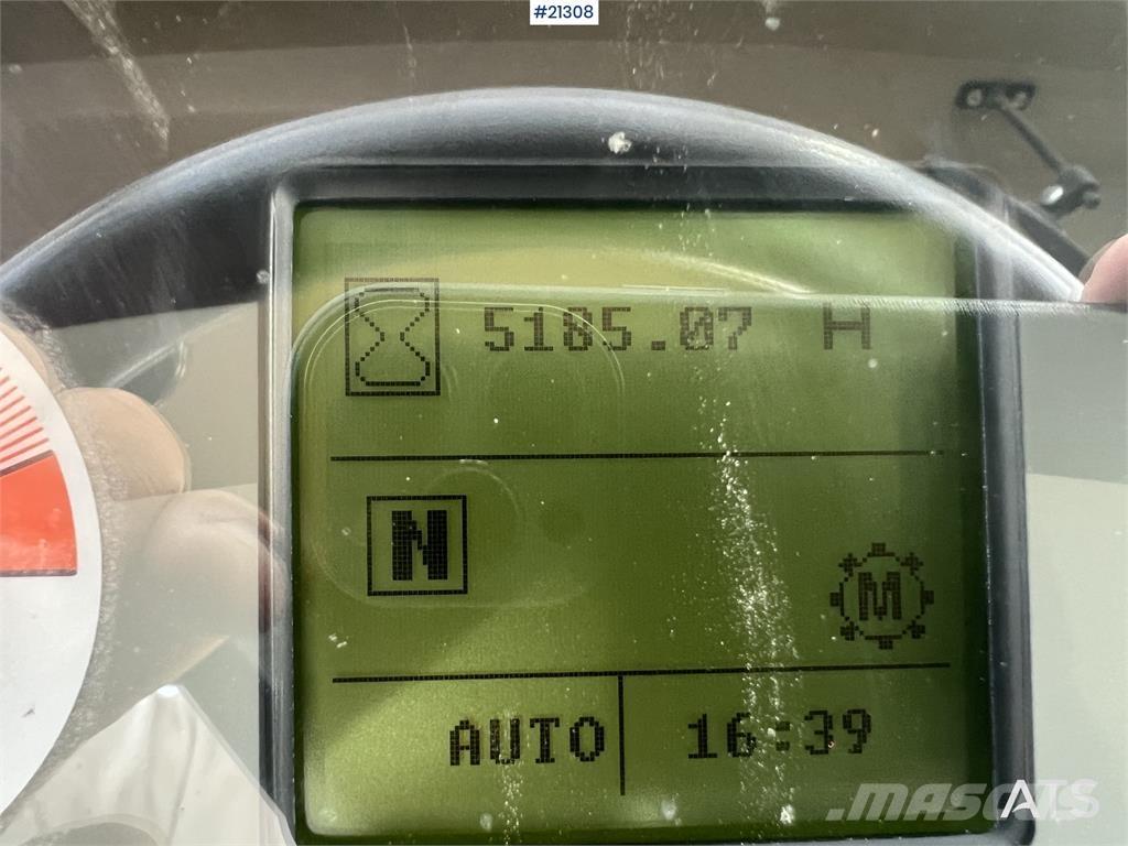 New Holland w270B Wielladers